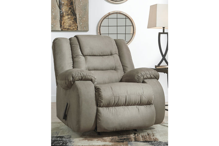 McCade Recliner (1010425)