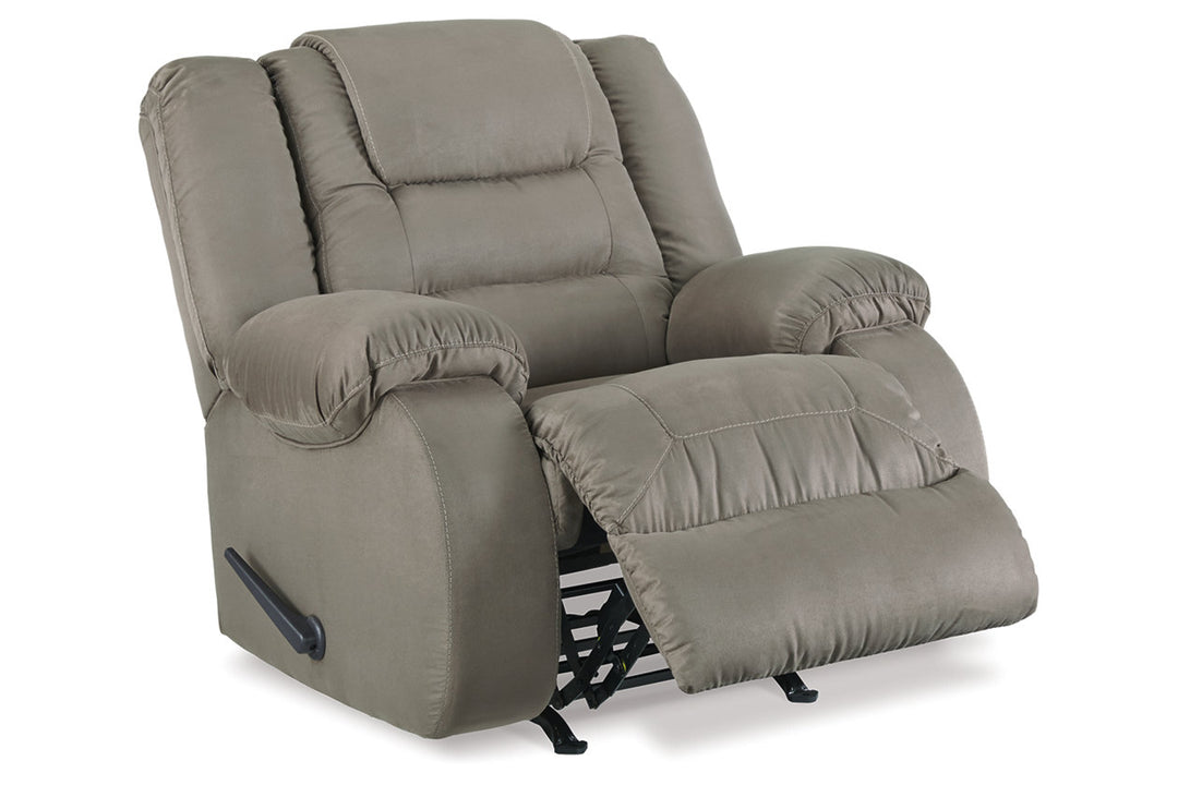 McCade Recliner (1010425)