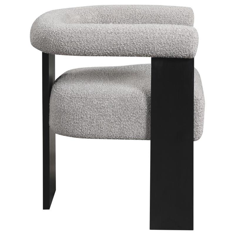 ACCENT CHAIR (903149)