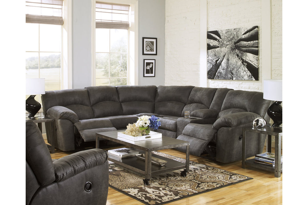 Tambo 2-Piece Sectional with Recliner (27801U1)