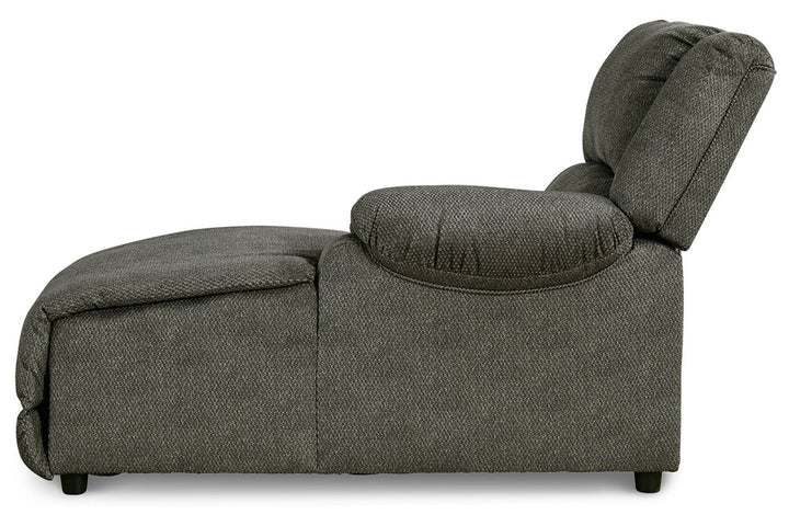 Benlocke Right-Arm Facing Corner Chaise (3040217)