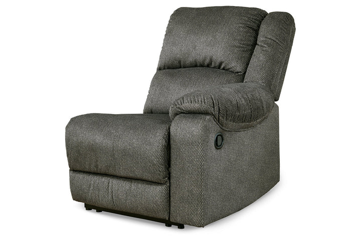 Benlocke Right-Arm Facing Recliner (3040241)