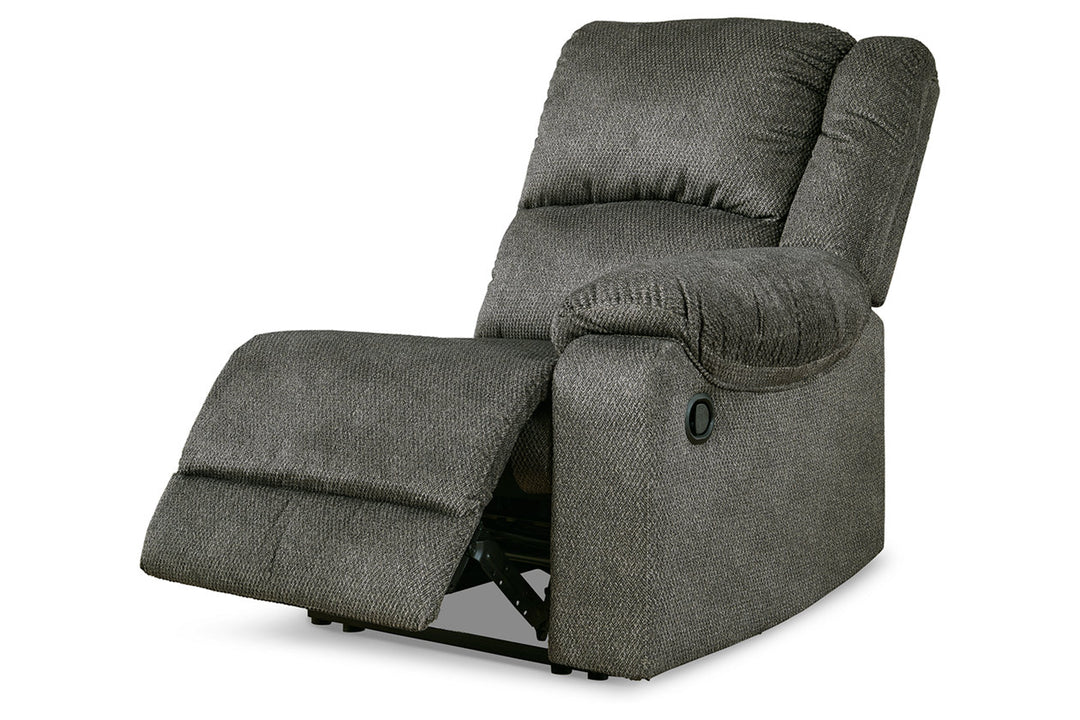 Benlocke Right-Arm Facing Recliner (3040241)