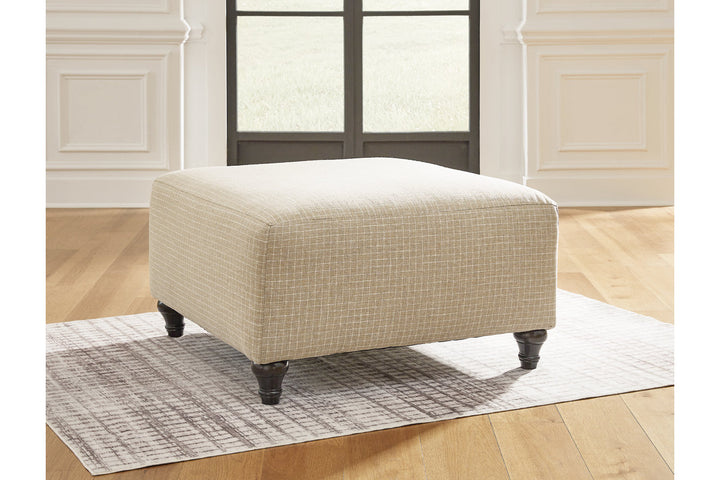 Valerani Oversized Accent Ottoman (3570208)