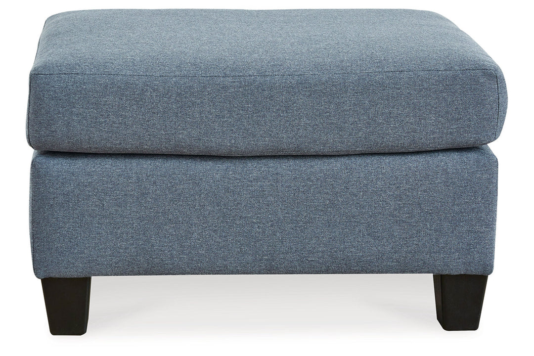 Lemly Ottoman (3670214)