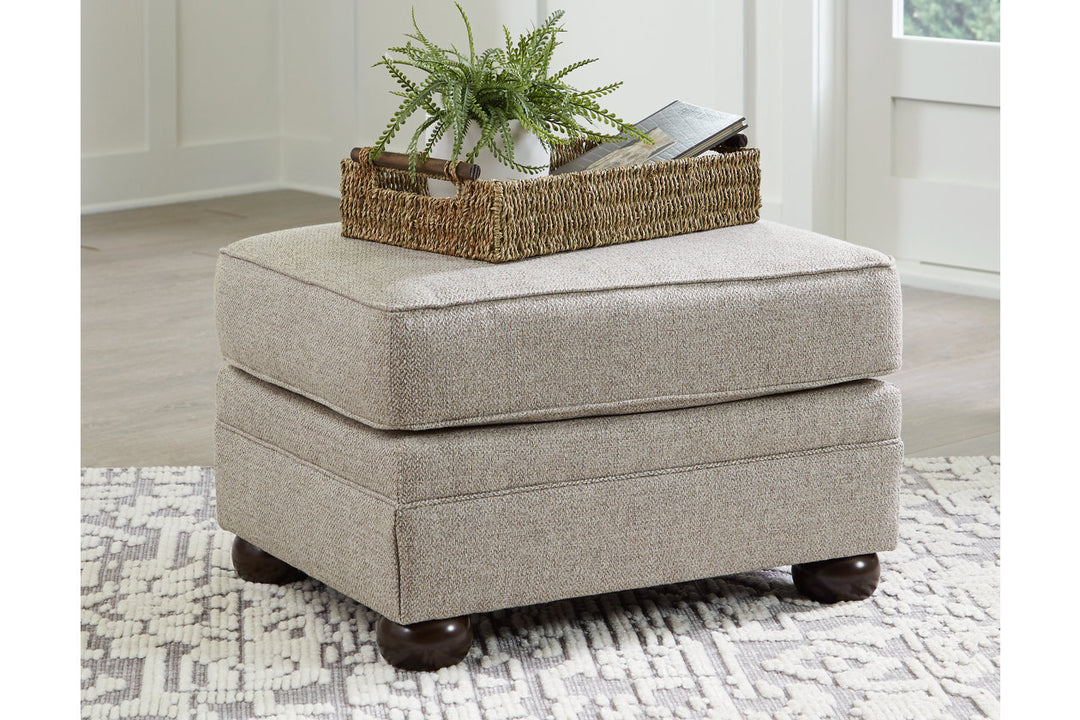 Gaelon Ottoman (3730714)