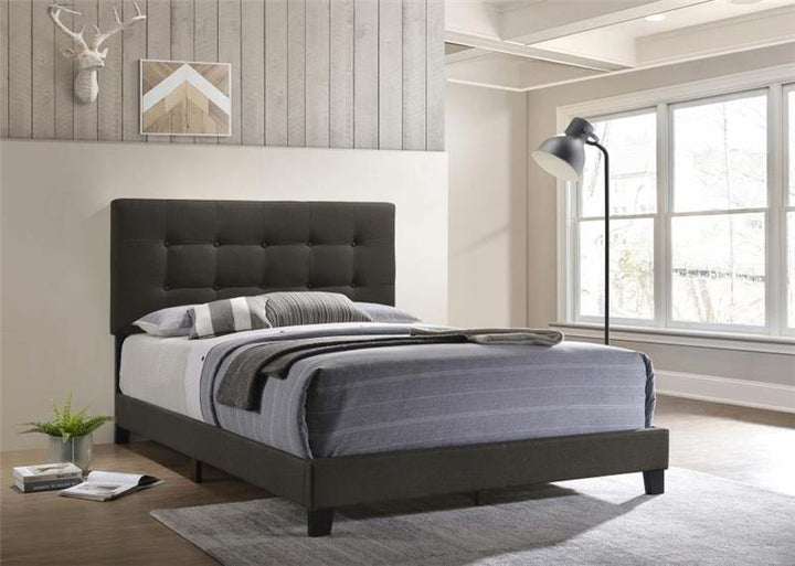 Mapes Upholstered Tufted Full Bed Charcoal (305746F)