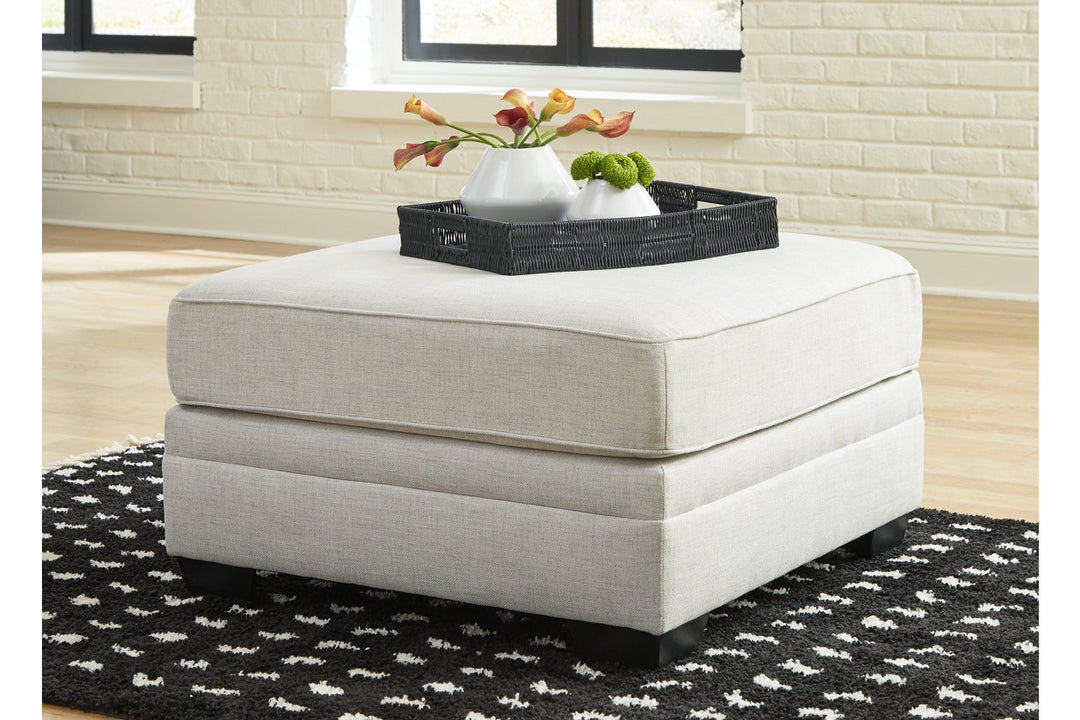 Huntsworth Oversized Accent Ottoman (3970208)