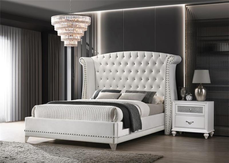 Barzini Queen Wingback Tufted Bed White (300843Q)