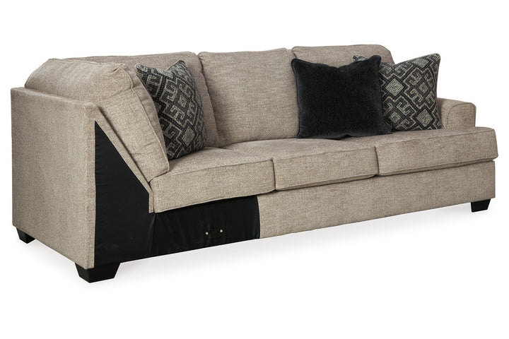 Bovarian Right-Arm Facing Sofa with Corner Wedge (5610349)