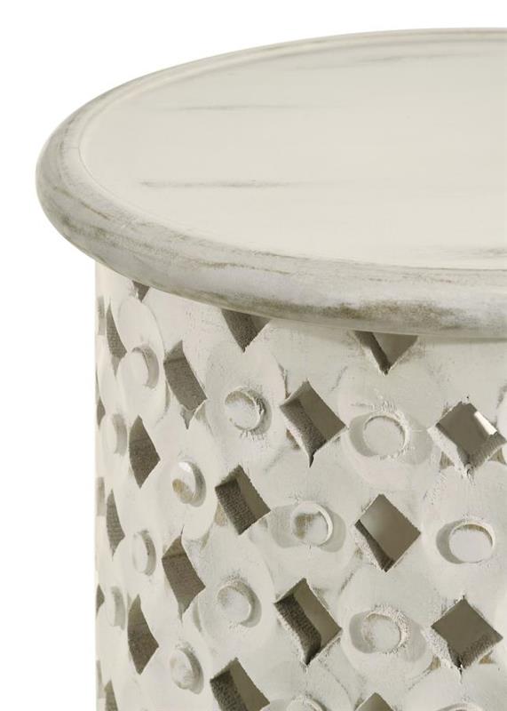 Krish 24-inch Round Accent Table White Washed (936152)