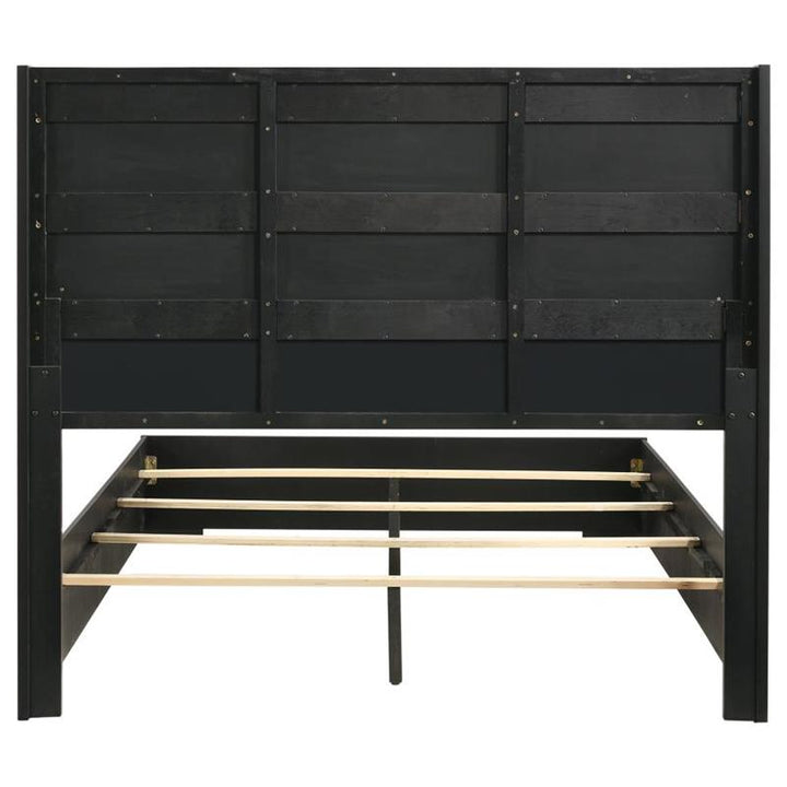 Blacktoft Eastern King Panel Bed Black (207101KE)