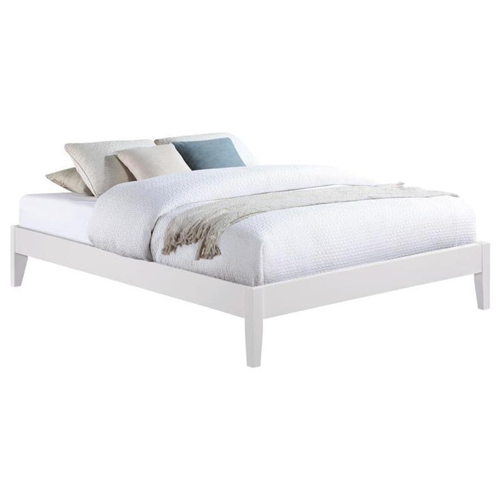 Hounslow Platform California King Bed White (306128KW)