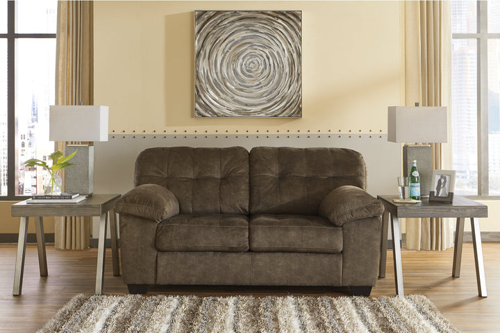 Accrington Sofa and Loveseat (70508U3)