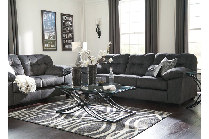 Accrington Sofa (7050938)