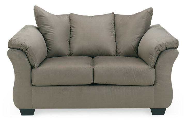 Darcy Loveseat (7500535)