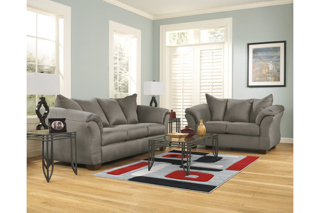 Darcy Loveseat (7500535)