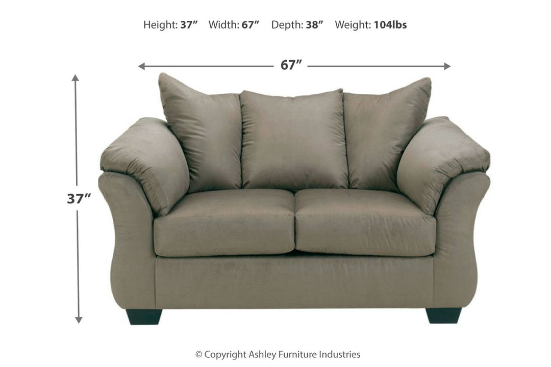 Darcy Loveseat (7500535)