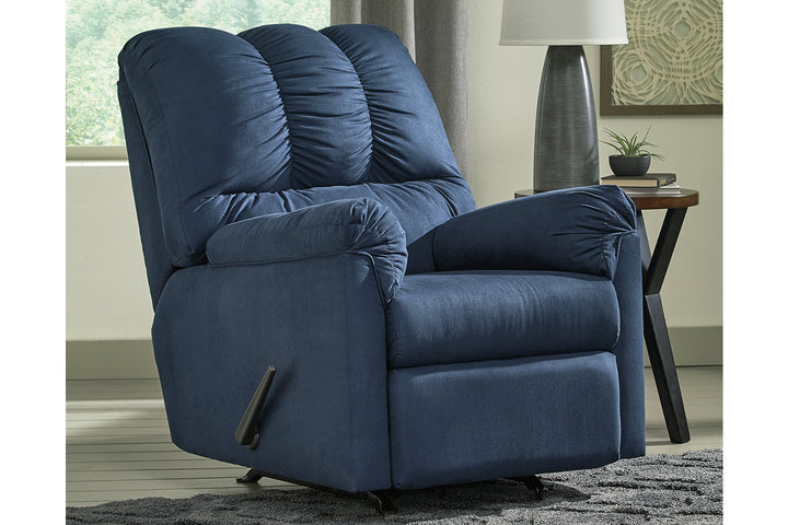 Darcy Recliner (7500725)