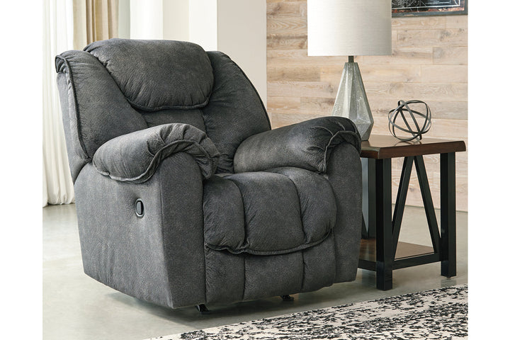 Capehorn Recliner (7690225)