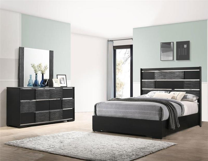 Blacktoft 4-piece Eastern King Panel Bedroom Set Black (207101KE-S4)