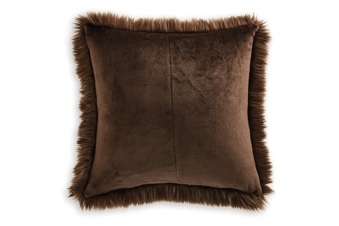 Bellethrone Pillow (Set of 4) (A1000974)