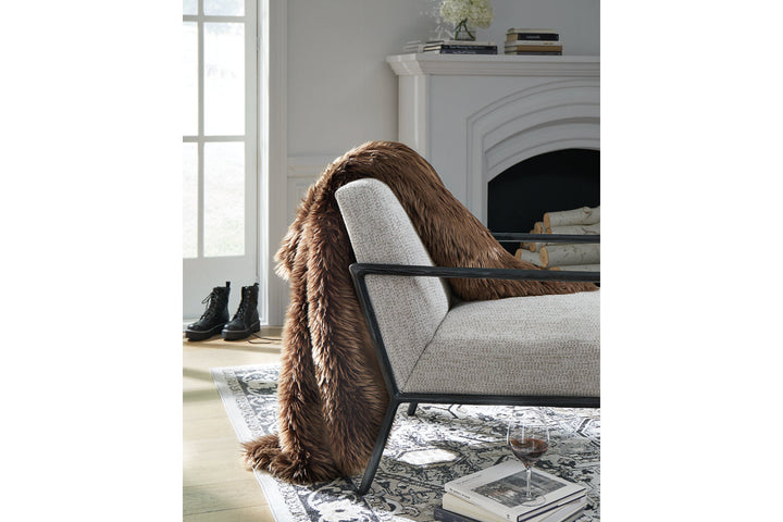 Bellethrone Throw (Set of 3) (A1000987)