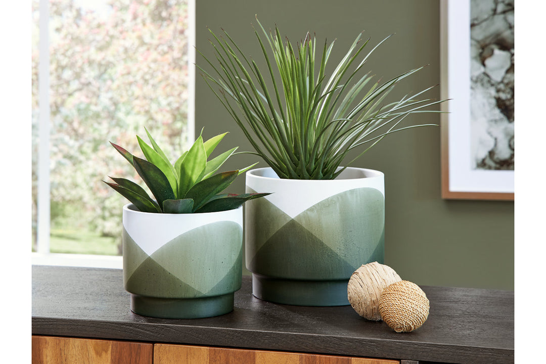 Ardenridge Planter (Set of 2) (A2000579)