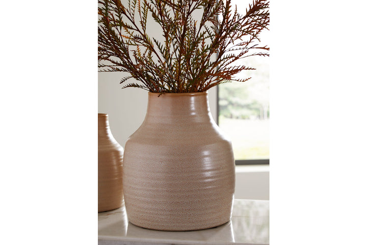 Millcott Vase (Set of 2) (A2000582)