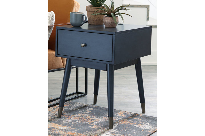 Paulrich Accent Table (A4000297)