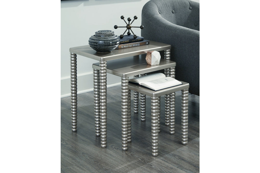 Caitworth Accent Table (Set of 3) (A4000355)