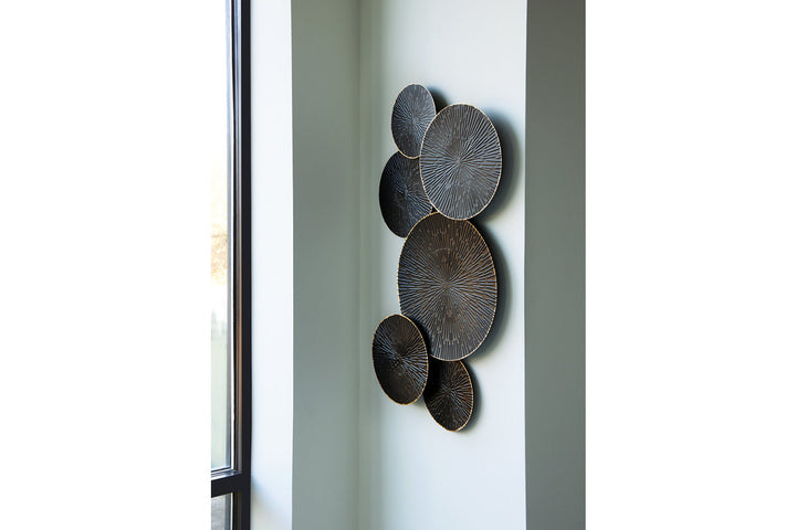 Rhetlen Wall Decor (A8010301)