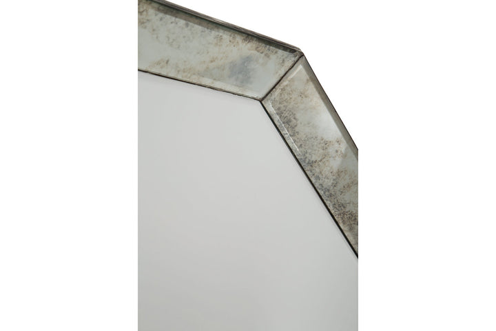 Brockburg Accent Mirror (A8010312)