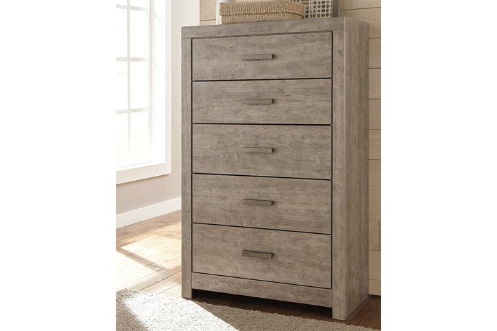 Culverbach Chest of Drawers (B070-46)