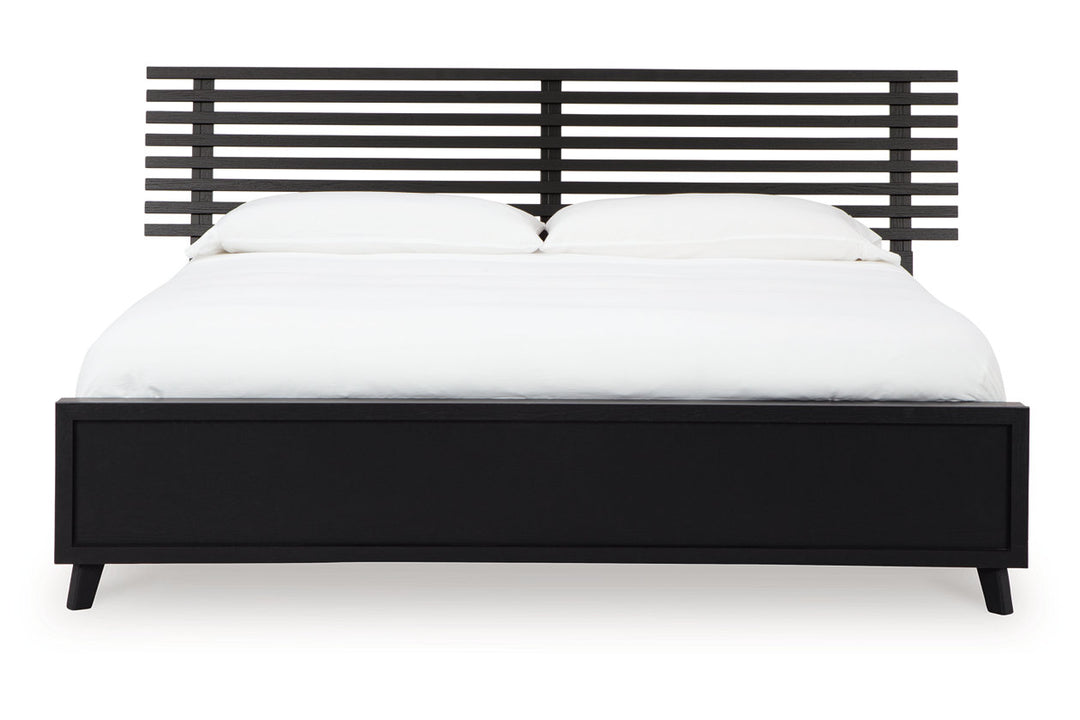 Danziar King Slat Panel Bed (B1013B9)