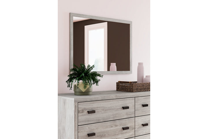 Vessalli Dresser and Mirror (B1036B1)