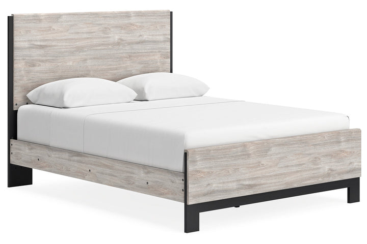 Vessalli Queen Panel Bed (B1036B2)