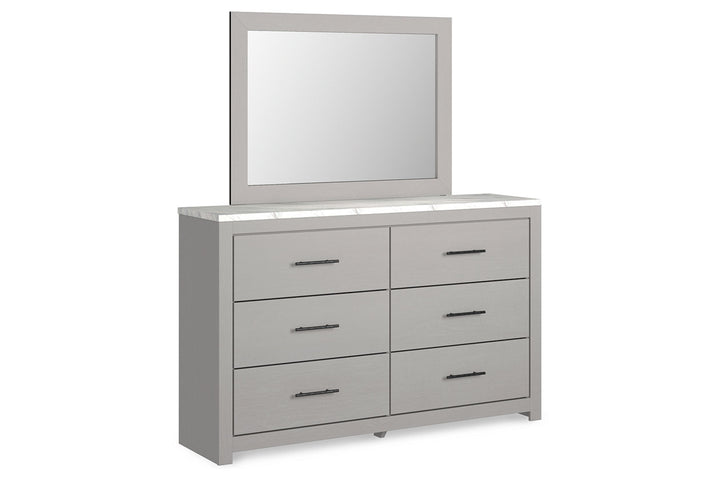 Cottonburg Dresser and Mirror (B1192B1)