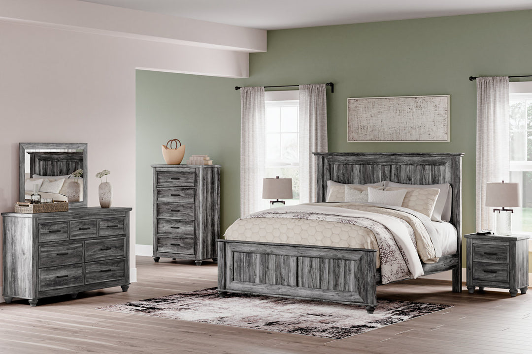 Thyven King Panel Bed (B2472B4)