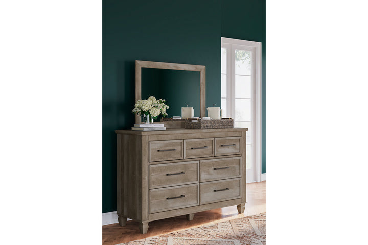 Yarbeck Dresser and Mirror (B2710B1)