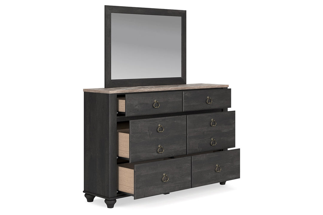 Nanforth Dresser and Mirror (B3670B1)