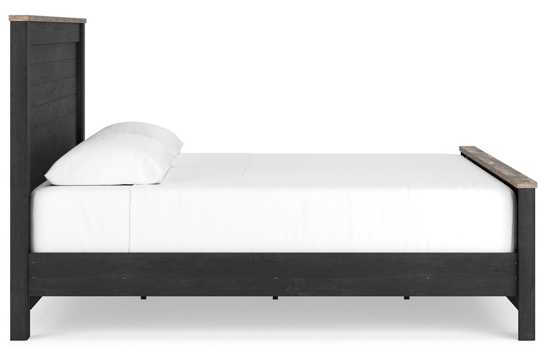 Nanforth King Panel Bed (B3670B4)