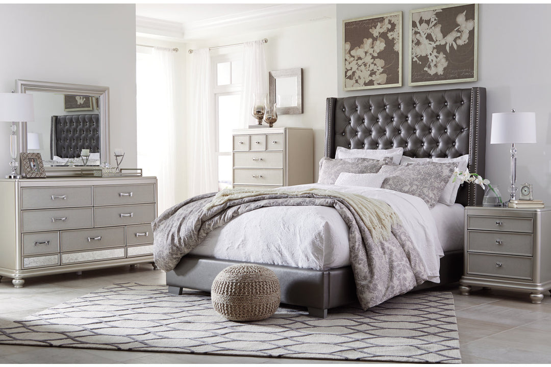 Coralayne Queen Upholstered Bed (B650B13)