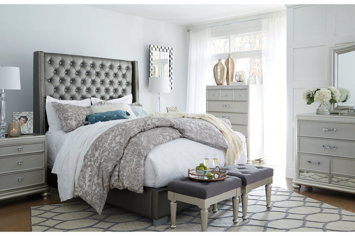 Coralayne Queen Upholstered Bed (B650B13)