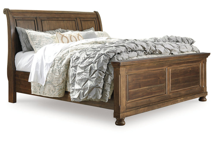 Flynnter King Sleigh Bed (B719B23)