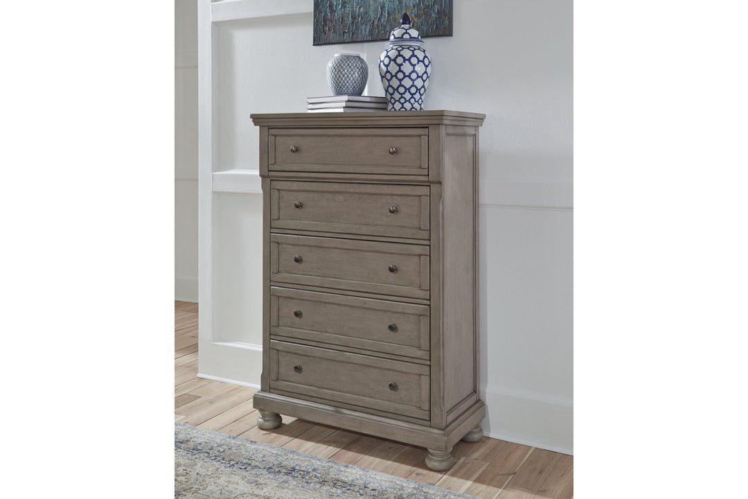 Lettner Chest of Drawers (B733-46)