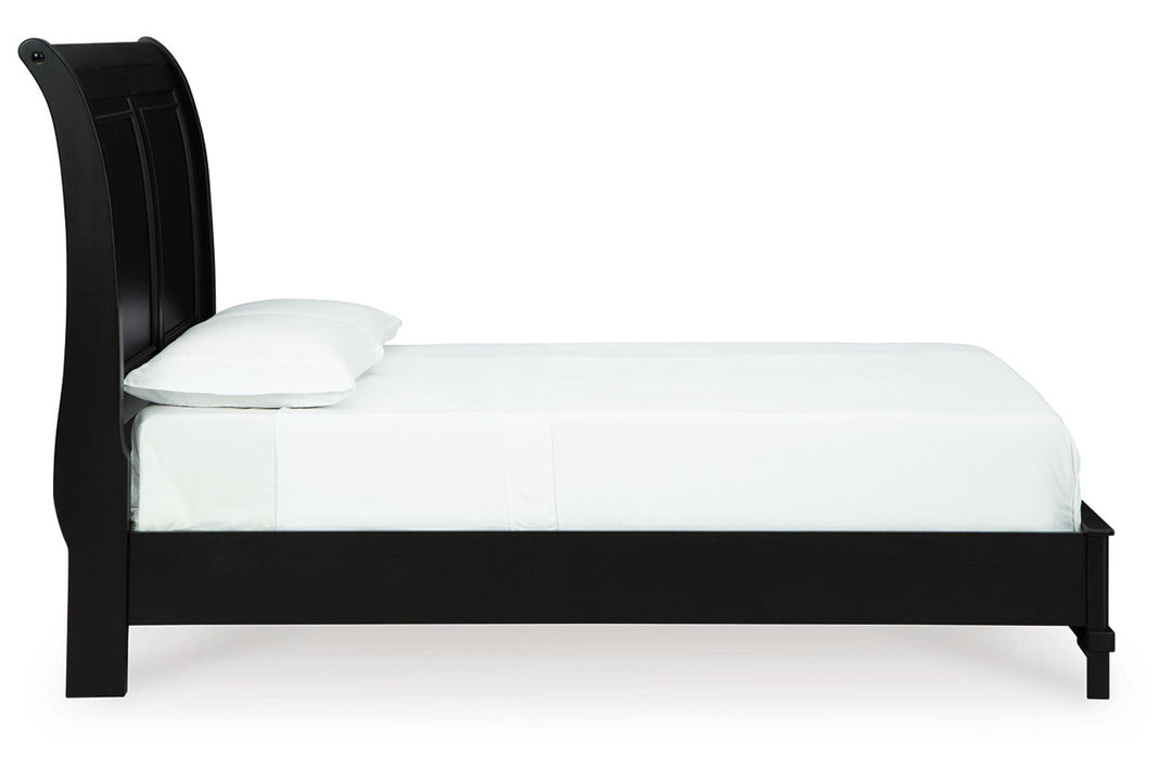 Chylanta Queen Sleigh Bed (B739B2)