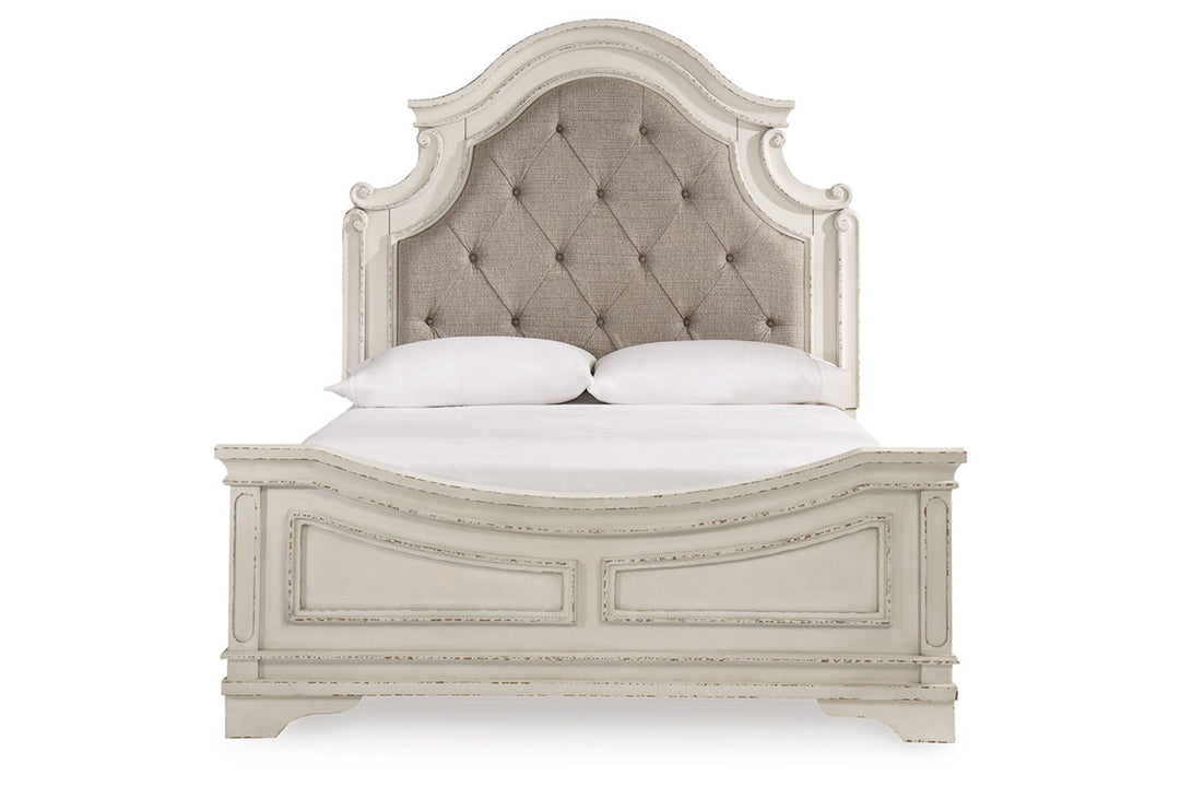 Realyn Queen Upholstered Panel Bed (B743B2)