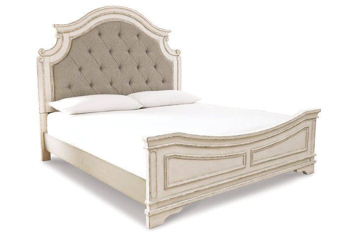 Realyn California King Upholstered Panel Bed (B743B7)