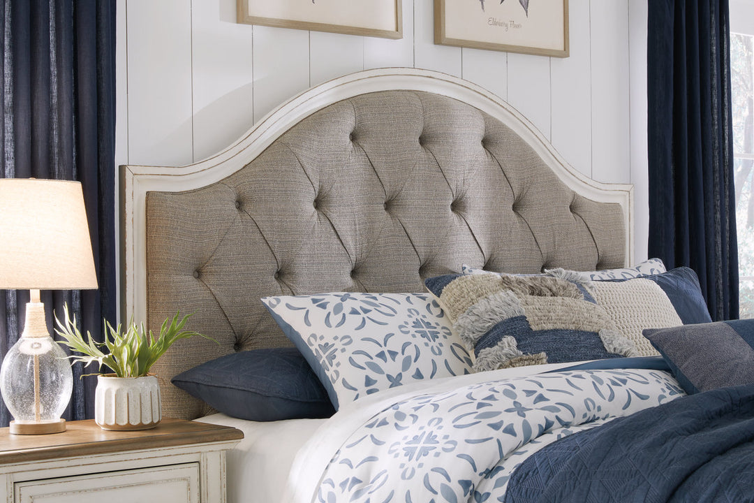 Brollyn California King Upholstered Panel Bed (B773B5)